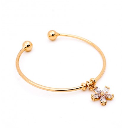 Flower Charm Open Bangle in Gold 